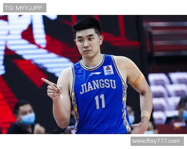 胡金秋的篮球之路：从青涩少年到CBA明星球员的成长历程与未来展望